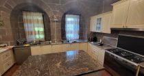 Guesthouse for Sale in Proshyan District